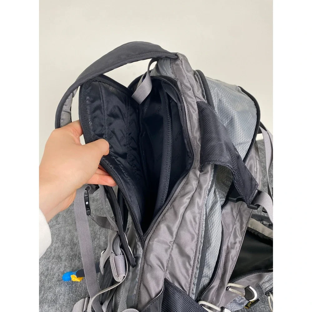 CamelBak SnoBlast Hydration Backpack Black Grey Ripstop Hiking Pack